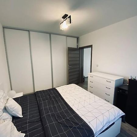 Apartament 2 Camere Modern Si Confortabil Giroc Exterior foto